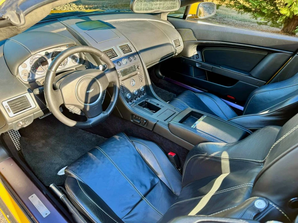 2008 Aston Martin Vantage - Image 10 of 24