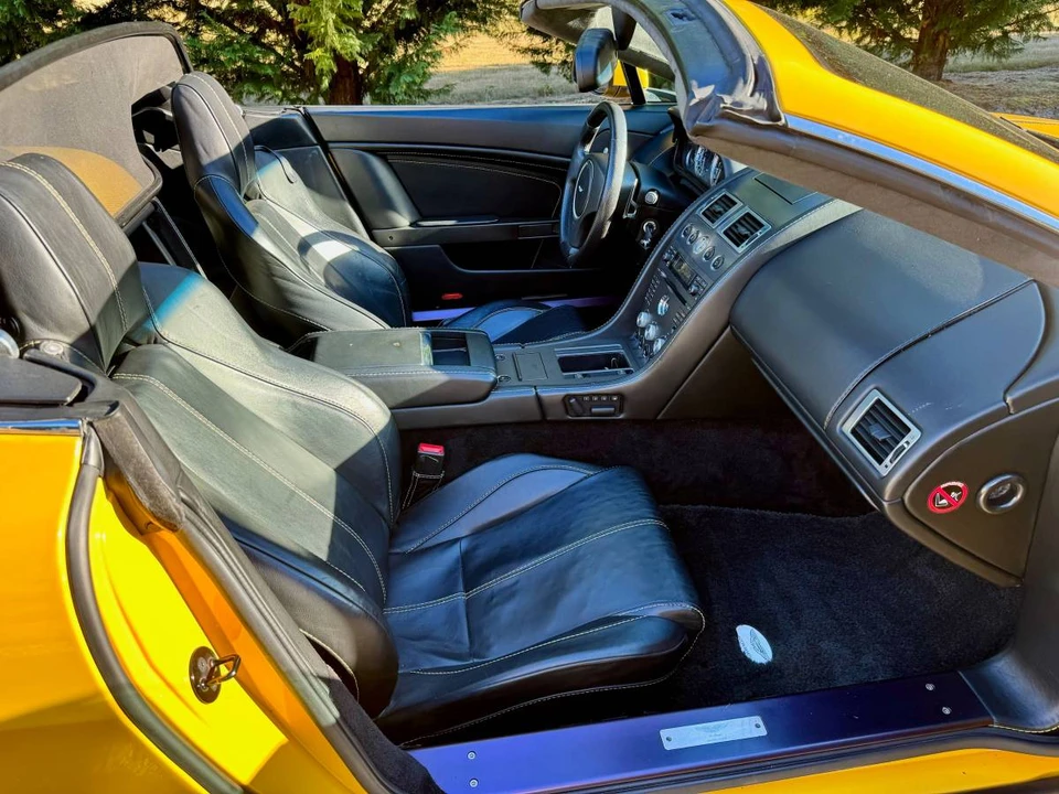 2008 Aston Martin Vantage - Image 19 of 24