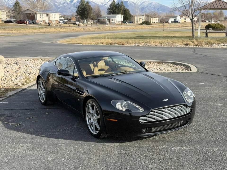 2008 Aston Martin V8 Vantage (2006-2017) - Image 17 of 21