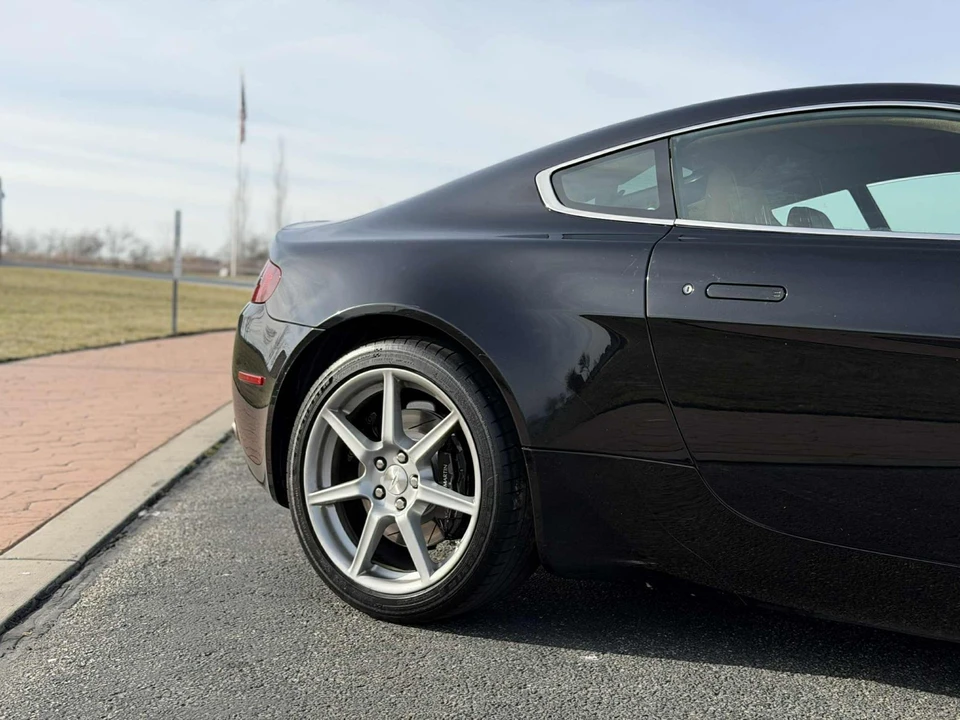 2008 Aston Martin V8 Vantage (2006-2017) - Image 6 of 21