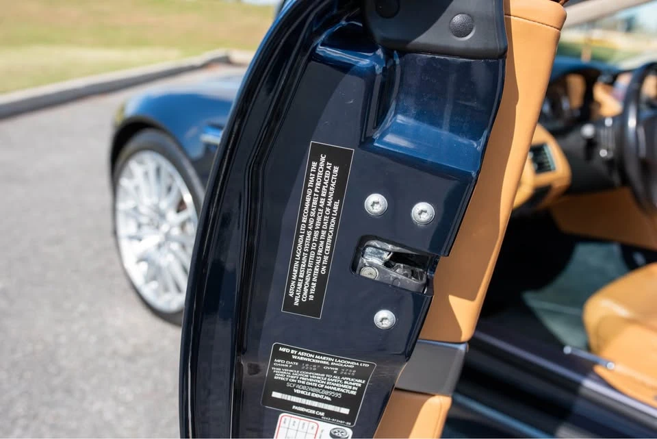 2008 Aston Martin DB9 - Image 11 of 16