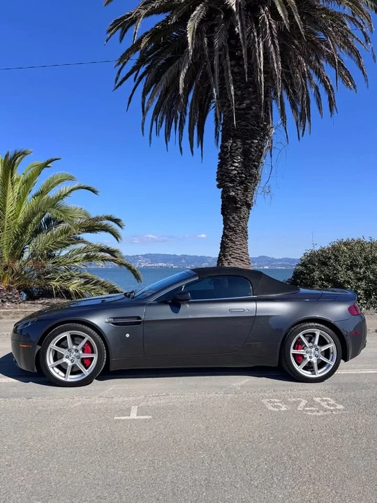 2008 Aston Martin V8 Vantage (2006-2017) - Image 13 of 15