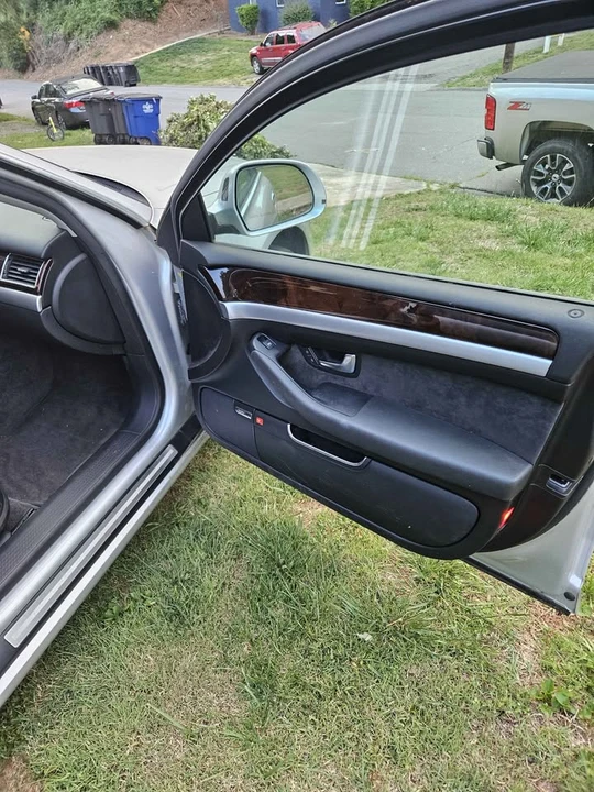 2008 Audi D3 A8 - Image 13 of 17