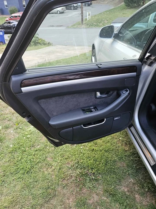 2008 Audi D3 A8 - Image 6 of 17