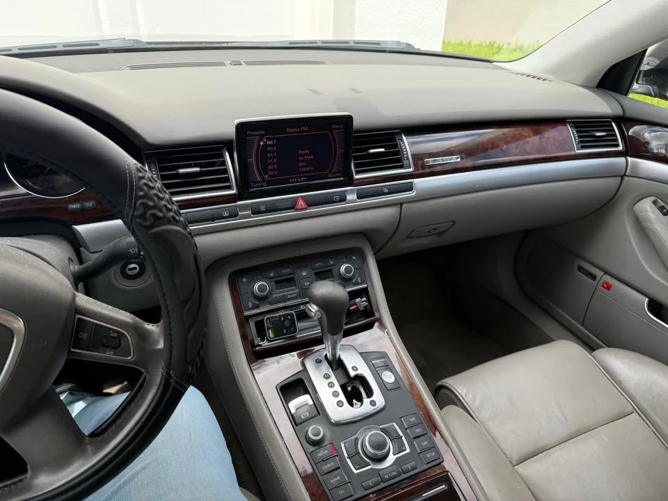 2008 Audi D3 A8 - Image 8 of 9