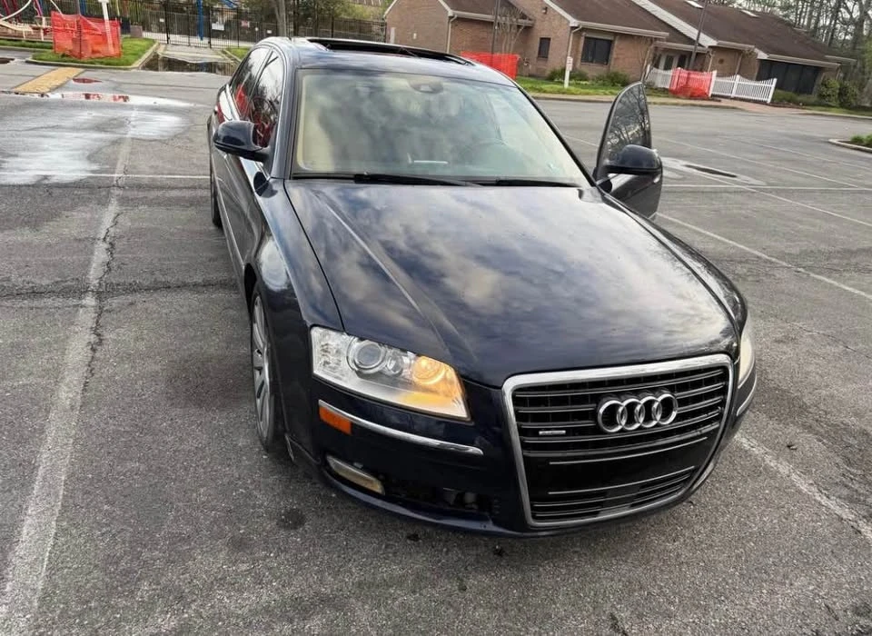 2008 Audi D3 A8 - Image 2 of 10