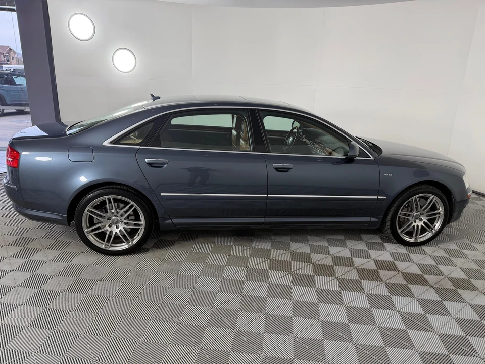2008 Audi D3 A8 - Image 11 of 31