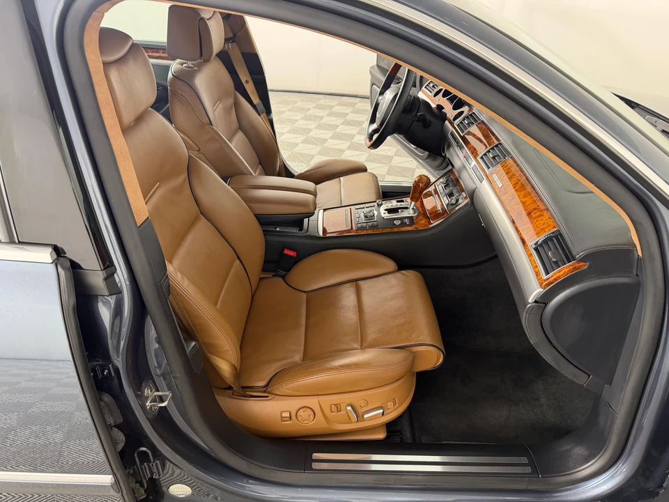 2008 Audi D3 A8 - Image 28 of 31