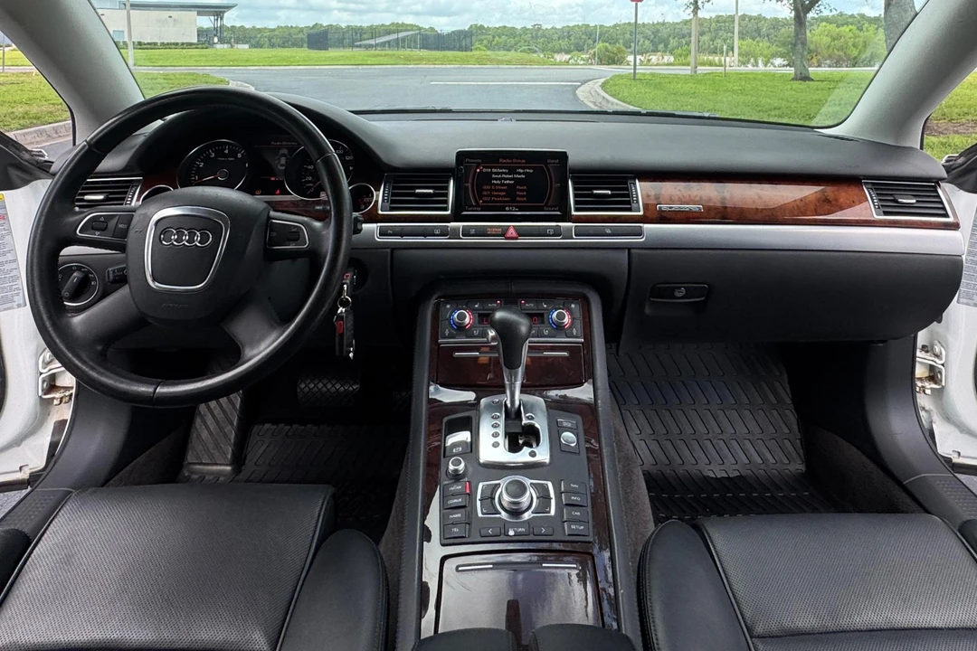 2008 Audi D3 A8 - Image 24 of 31
