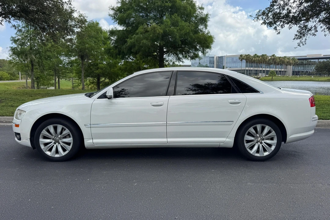 2008 Audi D3 A8 - Image 3 of 31