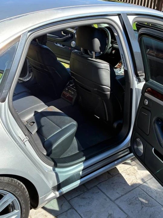 2008 Audi D3 A8 - Image 11 of 17