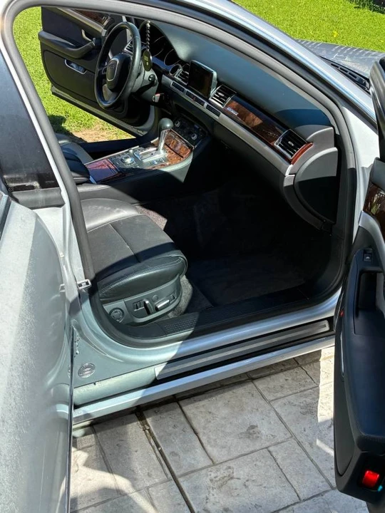 2008 Audi D3 A8 - Image 12 of 17
