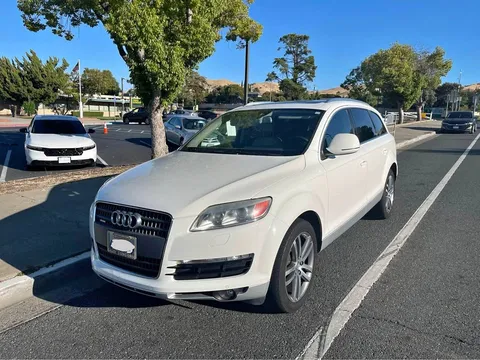 2008 Audi Q7 4.2 Quattro Premium Sport Utility 4D