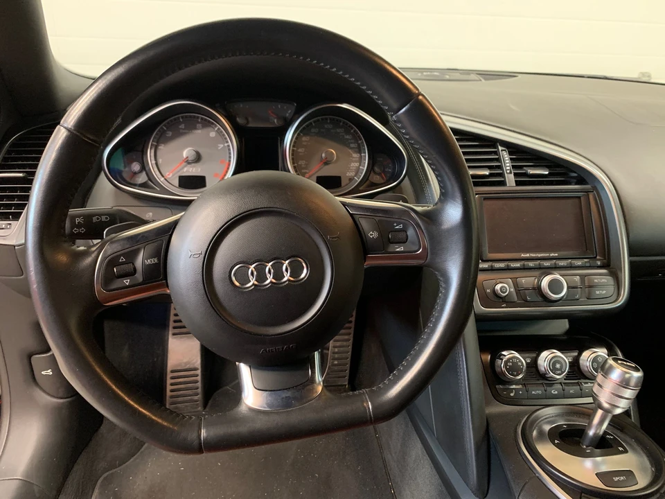 2008 Audi 42 R8 - Image 7 of 7