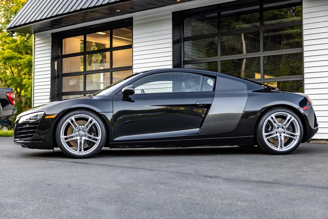 2008 Audi 42 R8 - Image 2 of 9