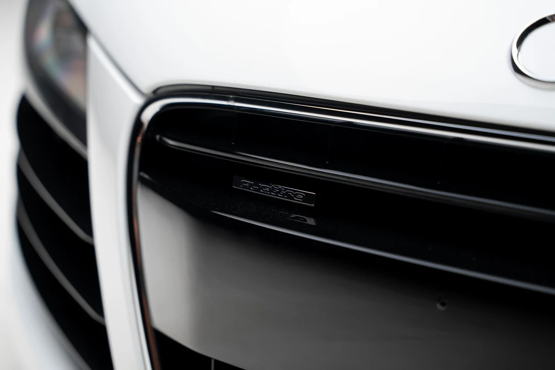 2008 Audi 42 R8 - Image 14 of 31