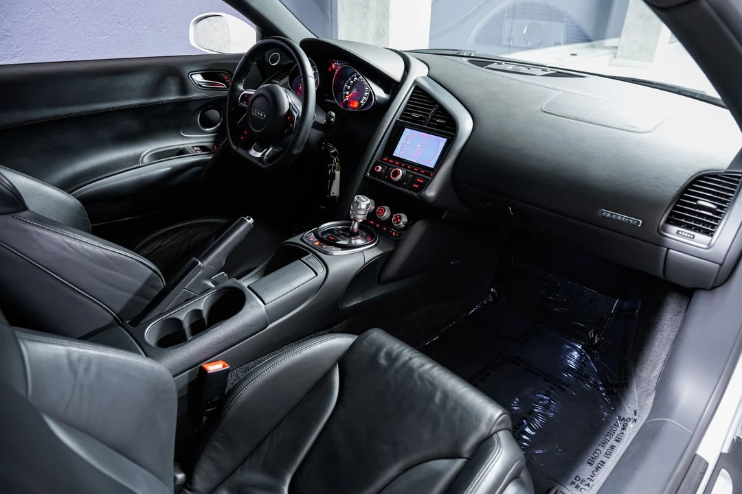 2008 Audi 42 R8 - Image 25 of 31