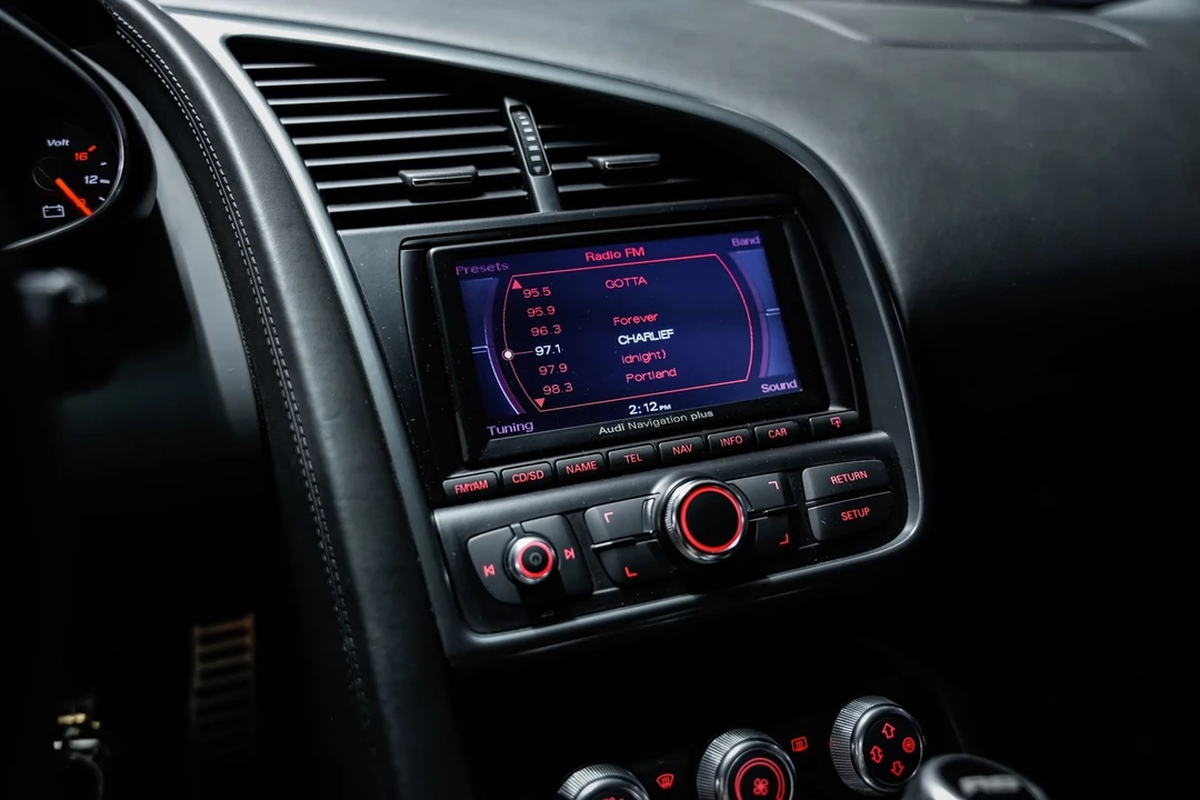 2008 Audi 42 R8 - Image 13 of 31