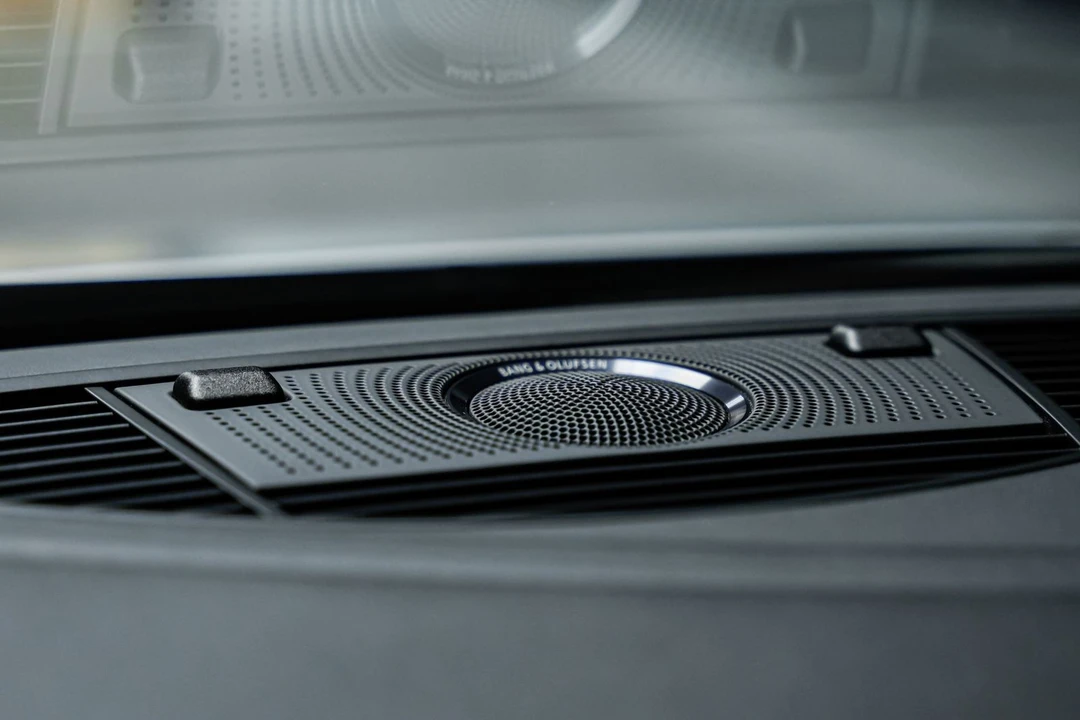2008 Audi 42 R8 - Image 12 of 31