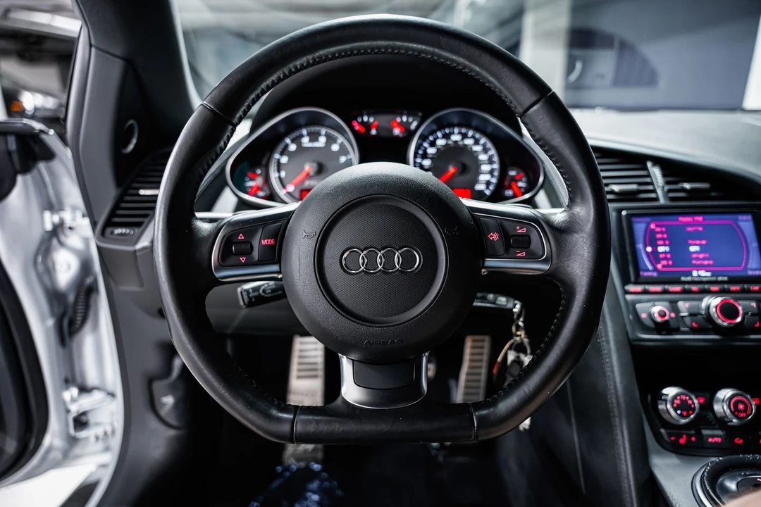 2008 Audi 42 R8 - Image 10 of 31