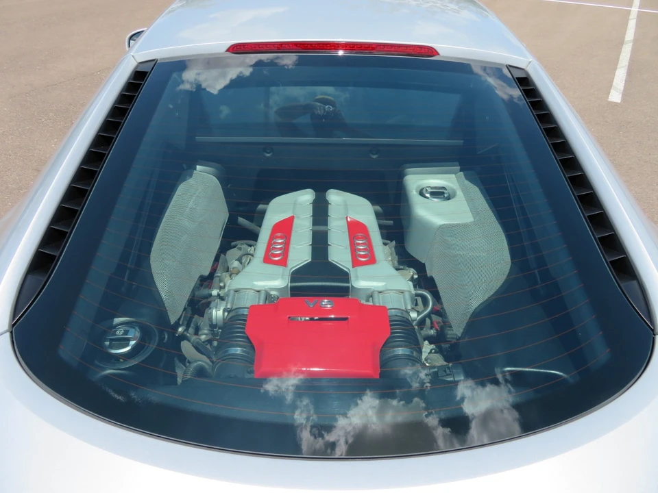 2008 Audi 42 R8 - Image 16 of 31