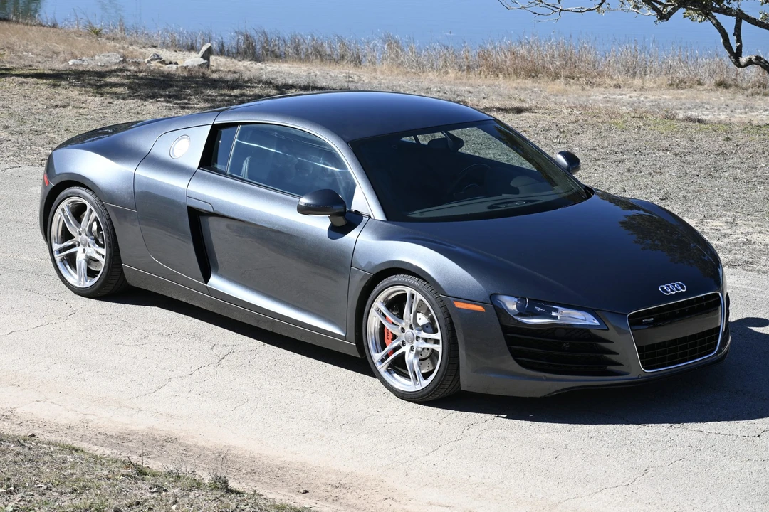 2008 Audi 42 R8 - Image 2 of 31