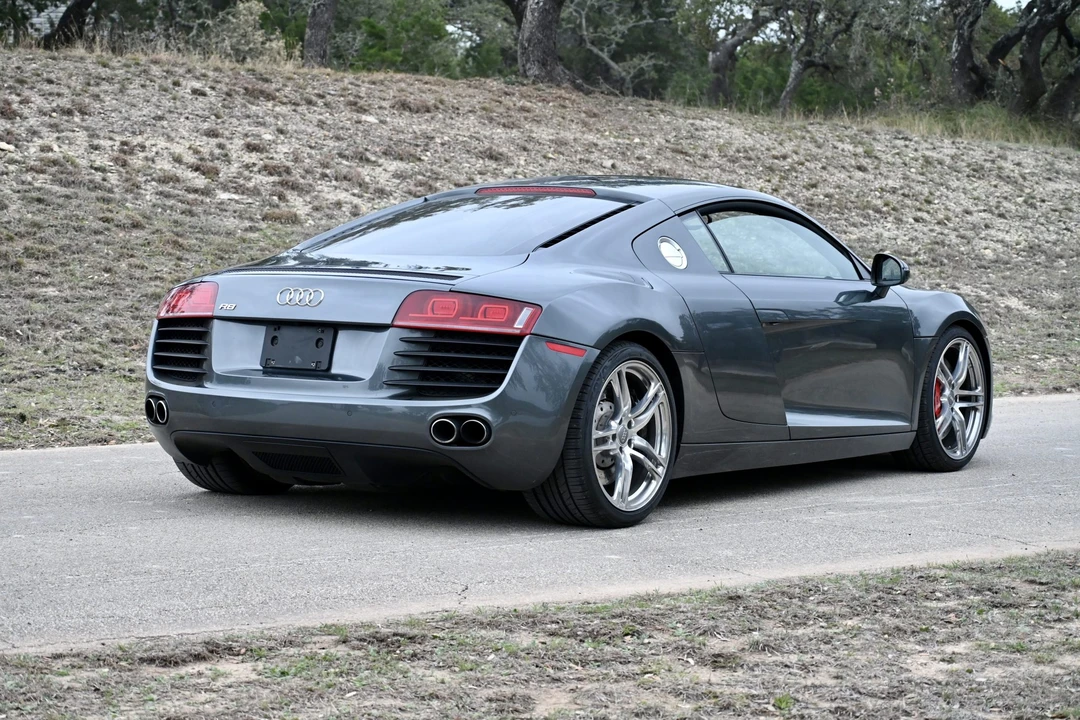 2008 Audi 42 R8 - Image 16 of 31