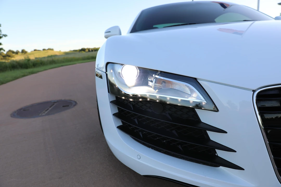 2008 Audi 42 R8 - Image 16 of 31