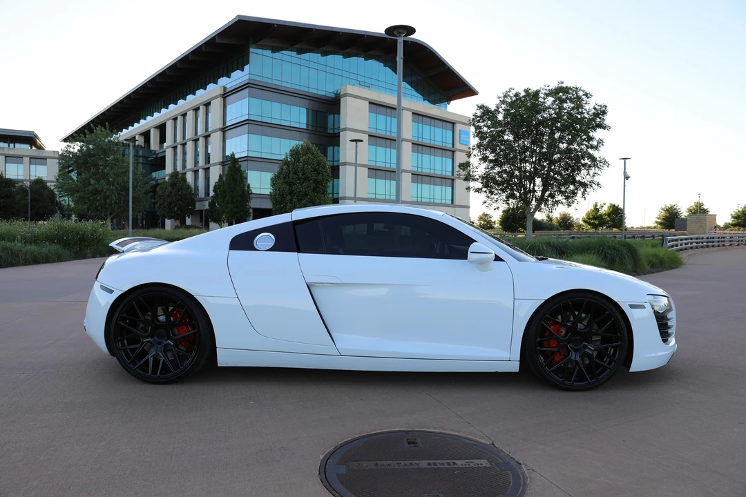 2008 Audi 42 R8 - Image 12 of 31
