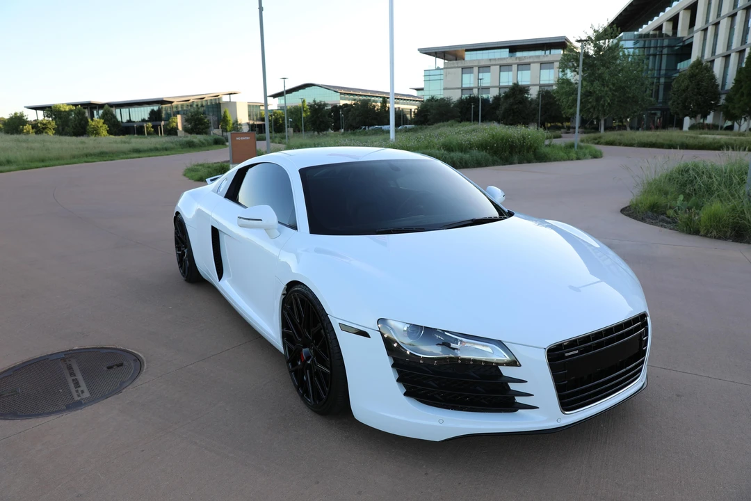 2008 Audi 42 R8 - Image 14 of 31