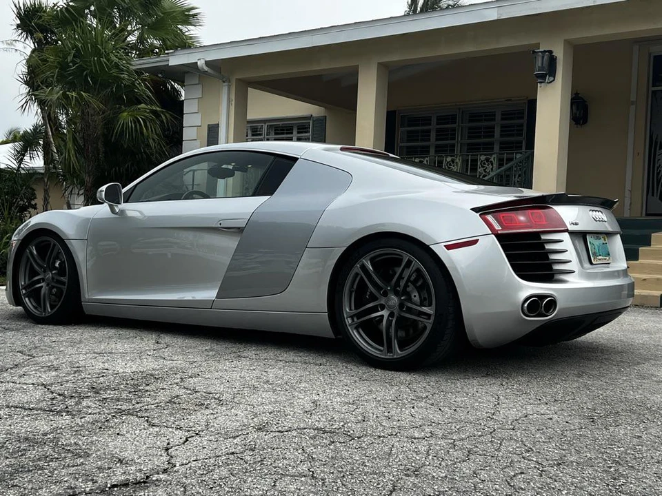 2008 Audi 42 R8 - Image 8 of 31