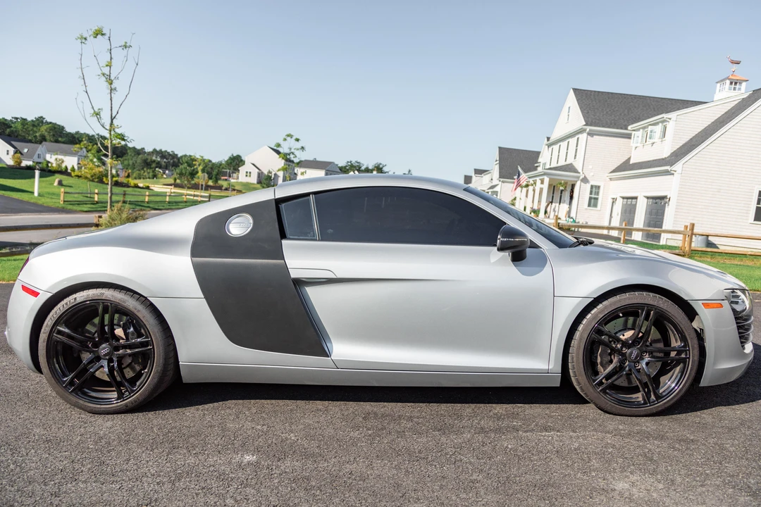 2008 Audi 42 R8 - Image 2 of 31