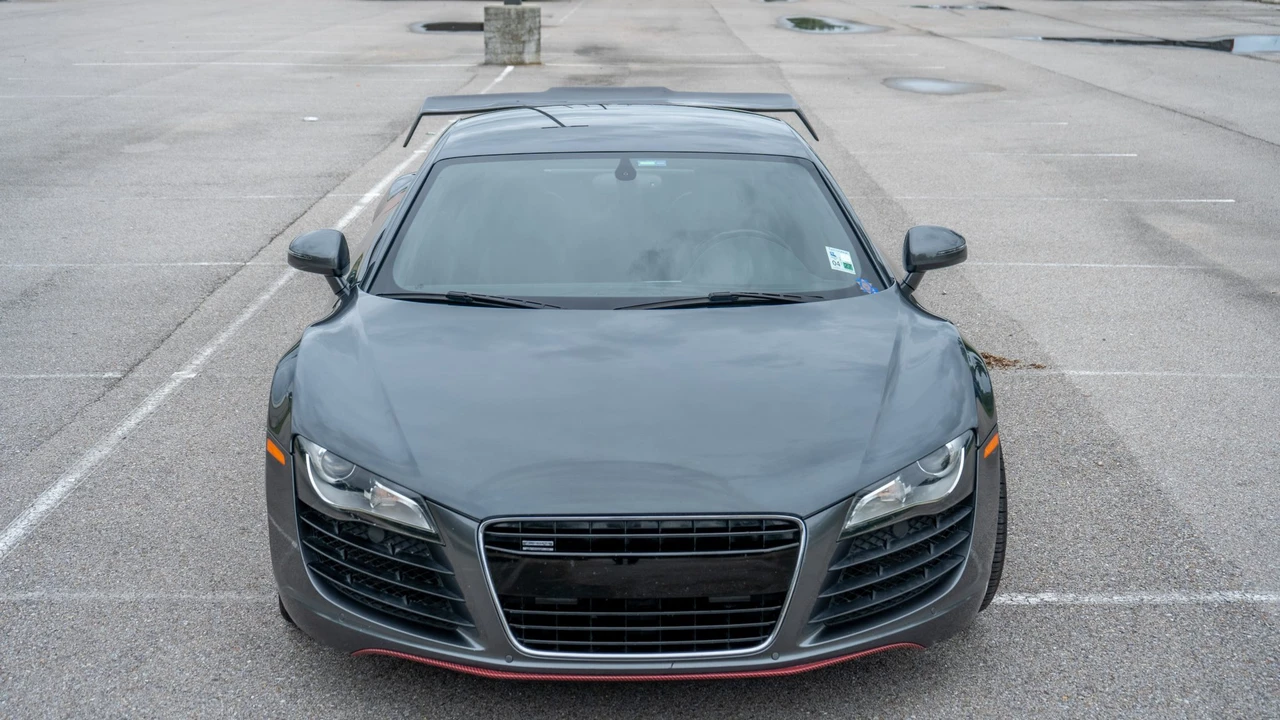 2008 Audi 42 R8 - Image 9 of 31