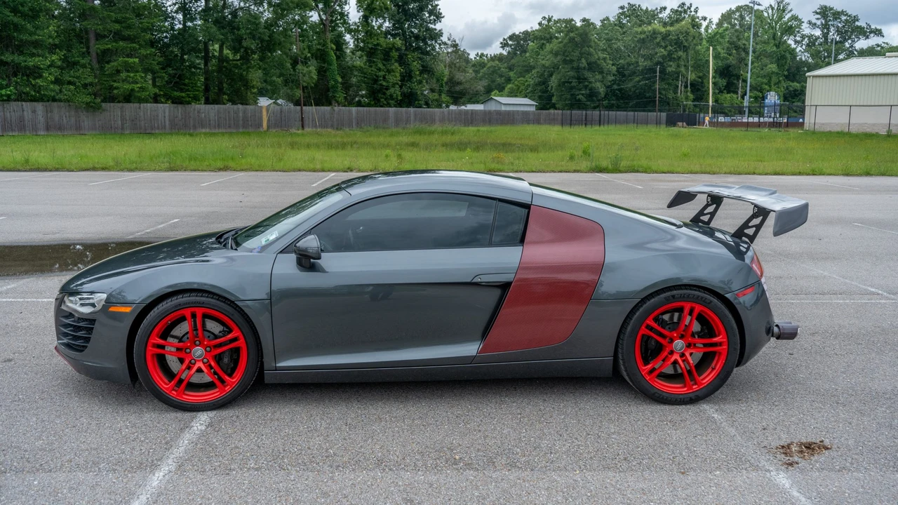 2008 Audi 42 R8 - Image 4 of 31