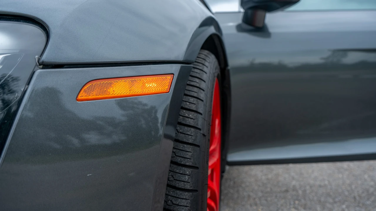 2008 Audi 42 R8 - Image 14 of 31