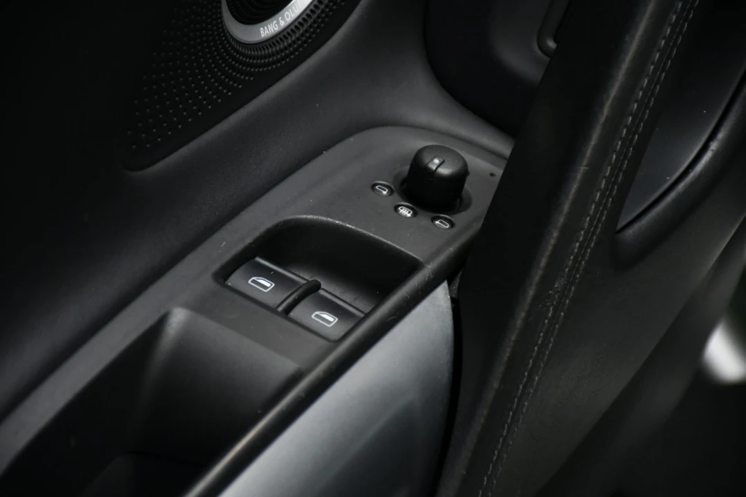 2008 Audi 42 R8 - Image 11 of 21