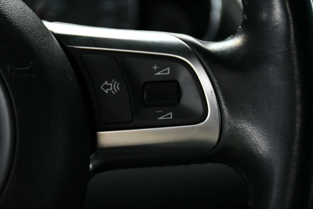 2008 Audi 42 R8 - Image 17 of 21