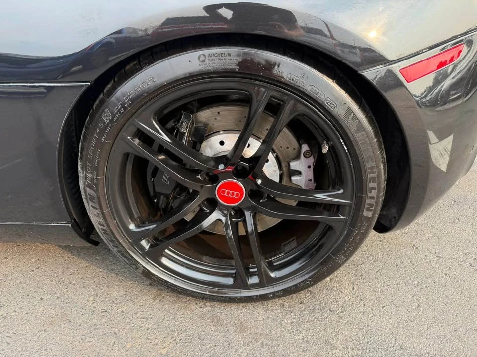 2008 Audi 42 R8 - Image 6 of 8