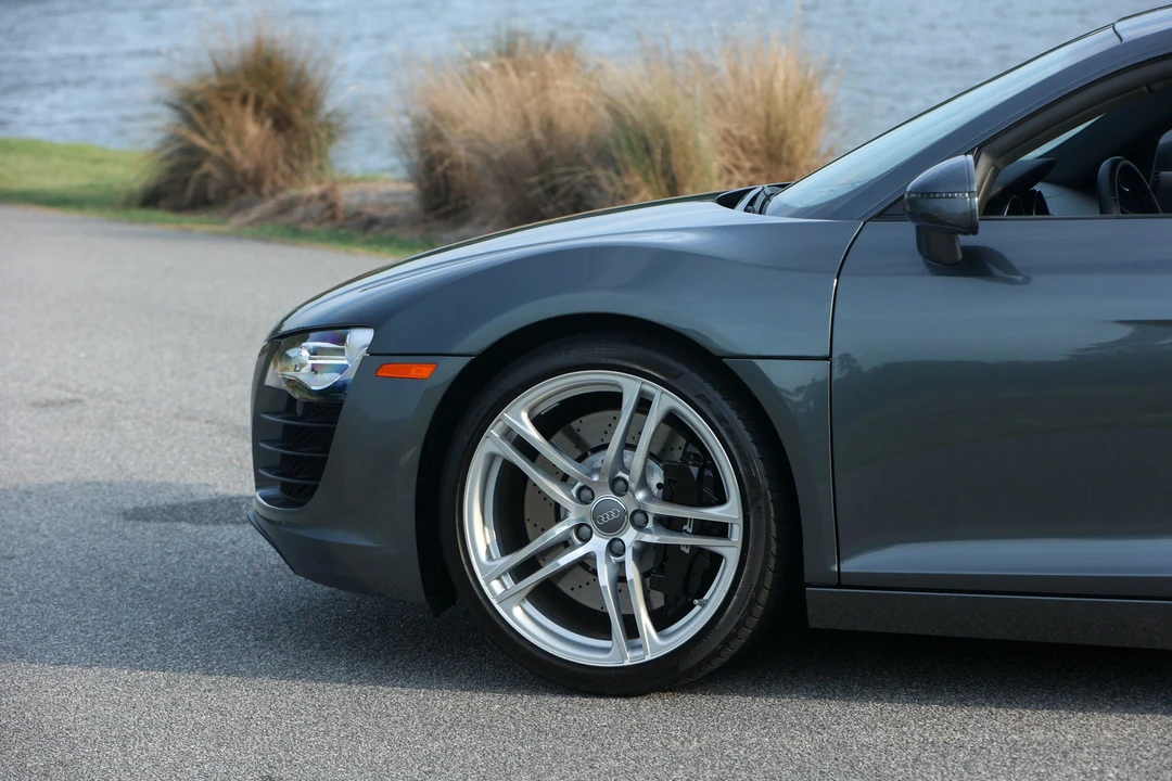 2008 Audi 42 R8 - Image 26 of 31