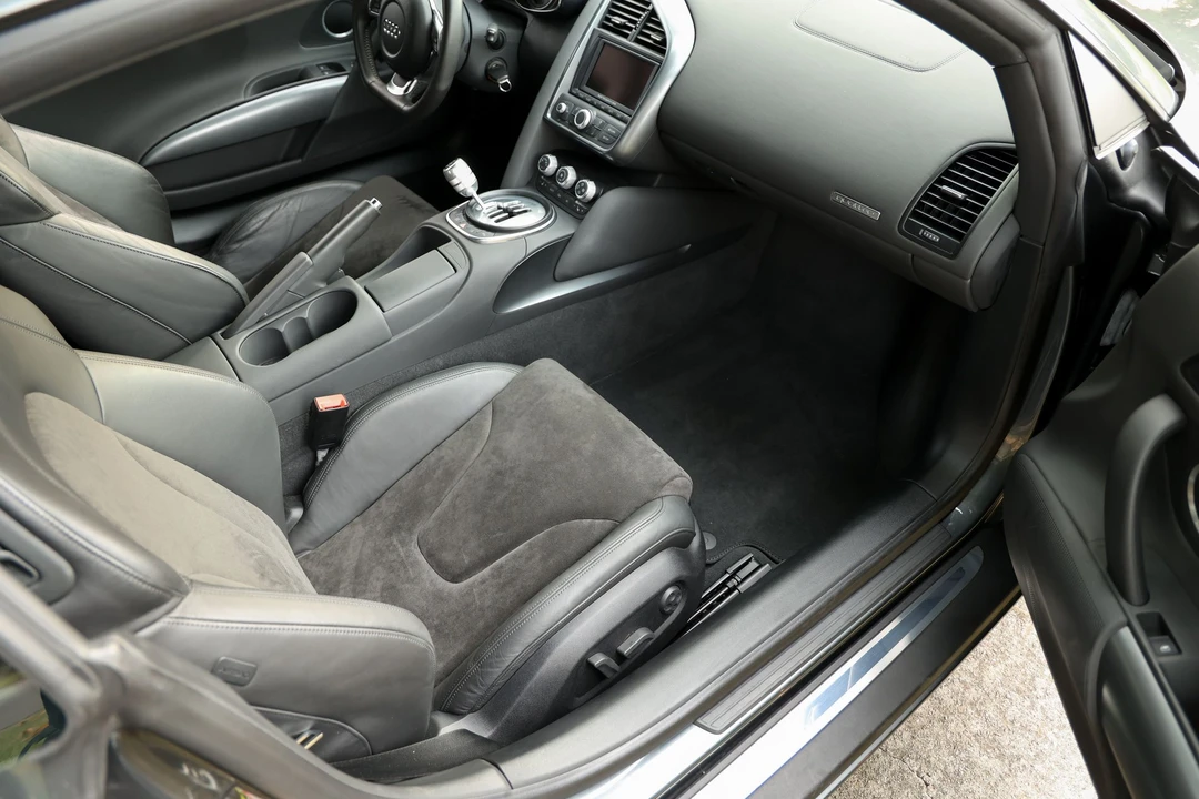 2008 Audi 42 R8 - Image 31 of 31