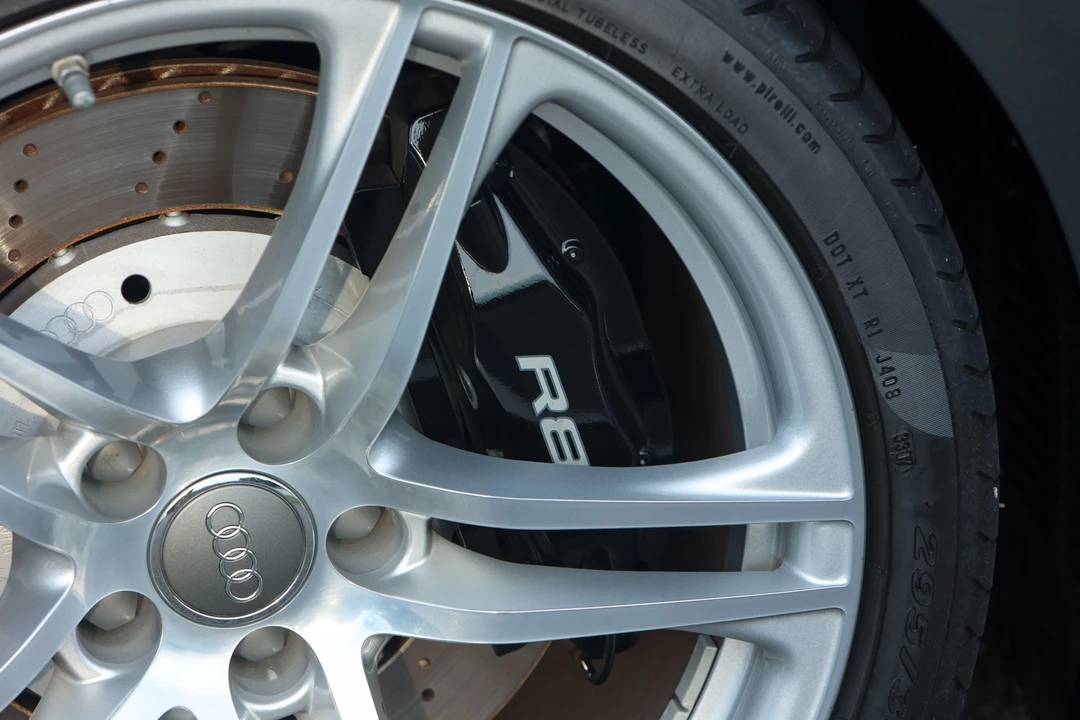 2008 Audi 42 R8 - Image 23 of 31