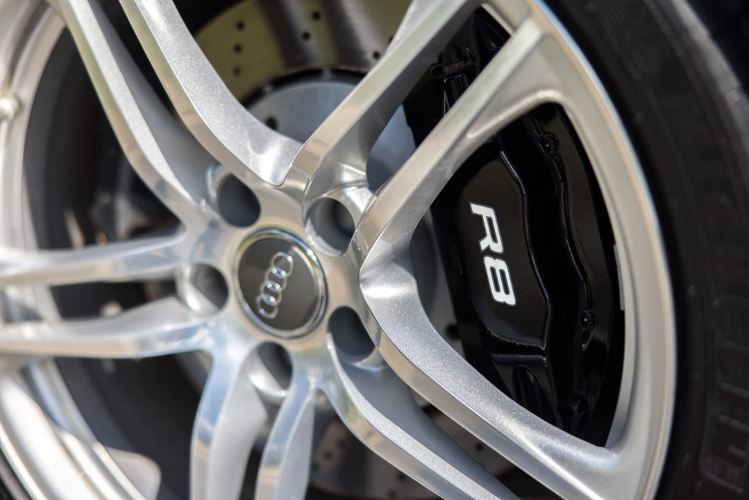 2008 Audi 42 R8 - Image 13 of 29
