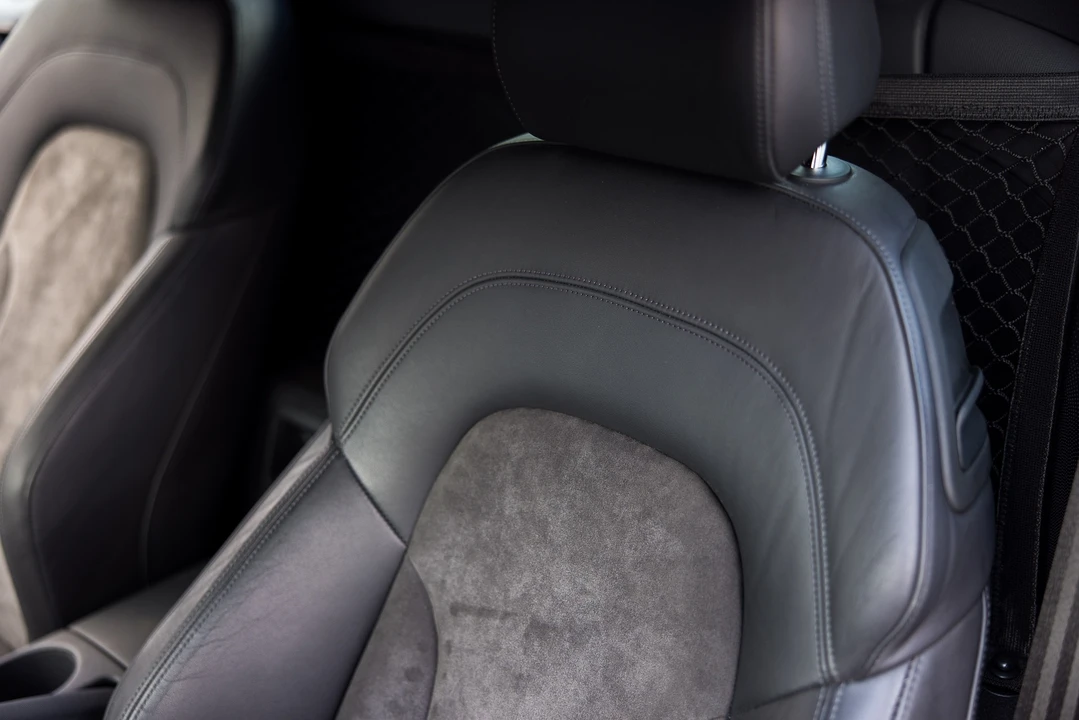 2008 Audi 42 R8 - Image 23 of 29