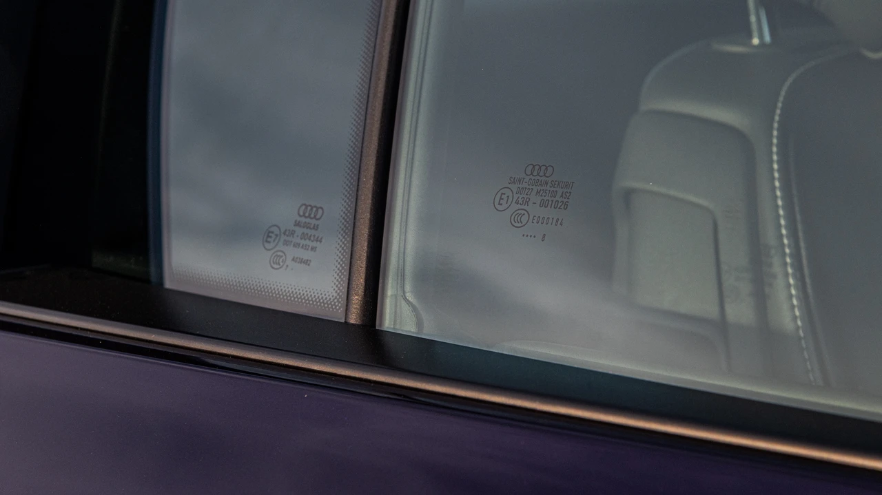 2008 Audi 42 R8 - Image 19 of 31