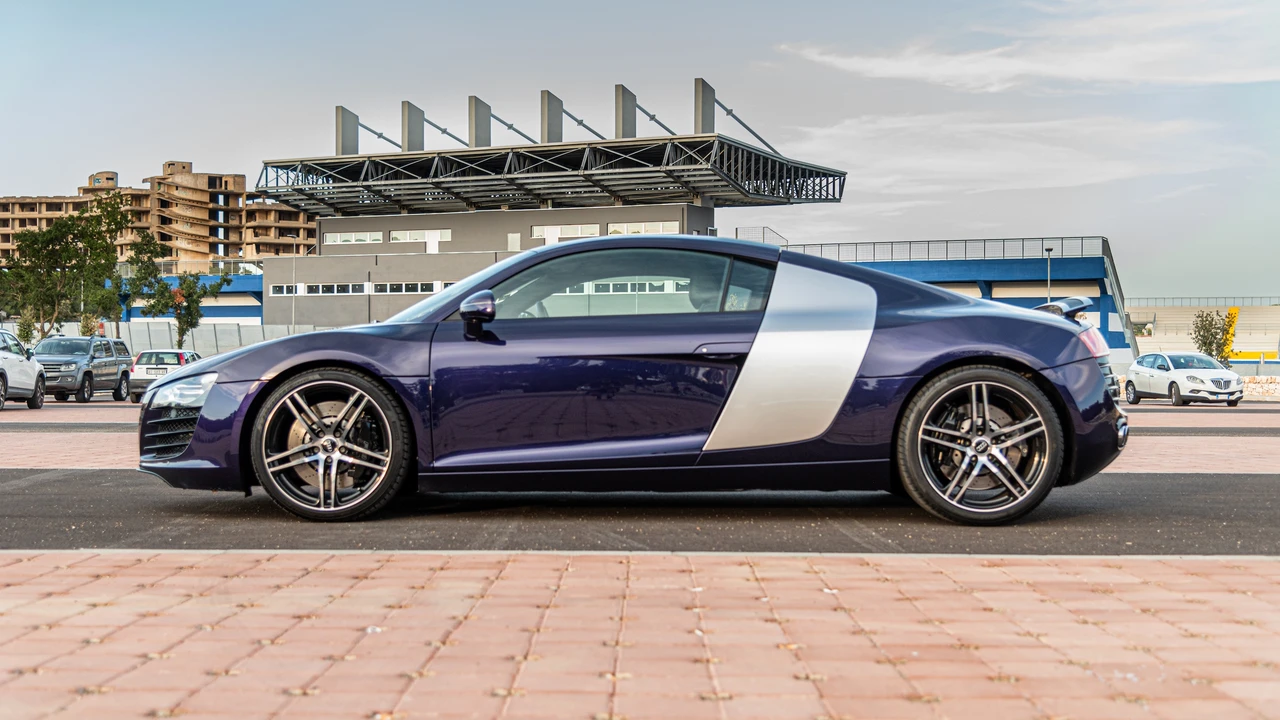 2008 Audi 42 R8 - Image 4 of 31