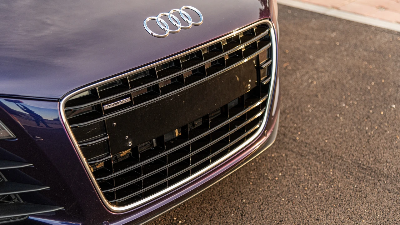 2008 Audi 42 R8 - Image 12 of 31