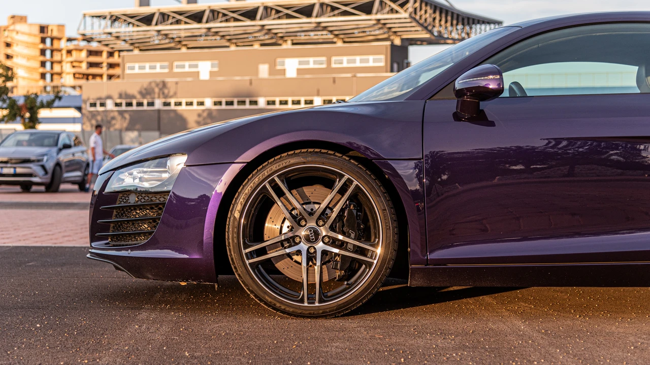 2008 Audi 42 R8 - Image 29 of 31