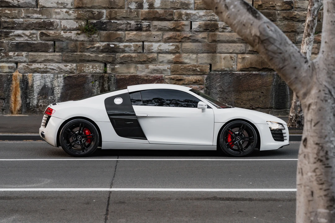 2008 Audi 42 R8 - Image 8 of 31