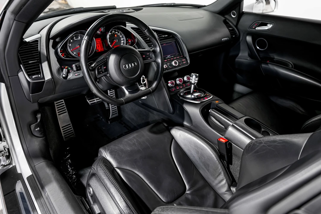 2008 Audi 42 R8 - Image 9 of 21