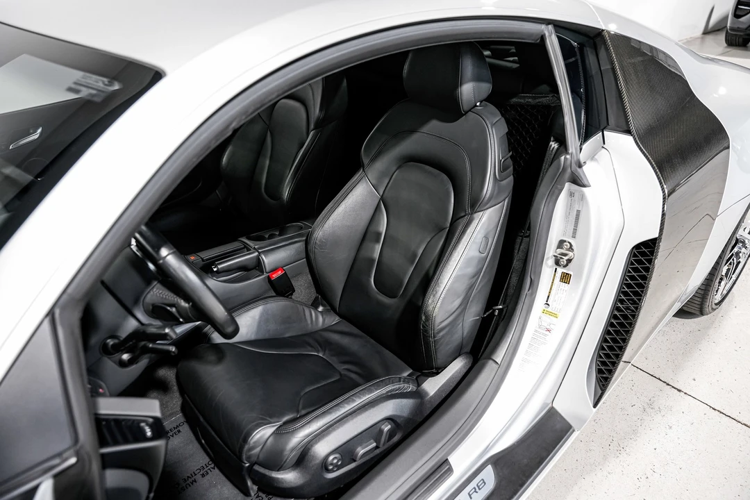 2008 Audi 42 R8 - Image 20 of 21
